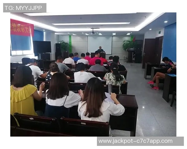 麦菲足球蛋糕为您打造梦幻足球派对的完美甜品选择